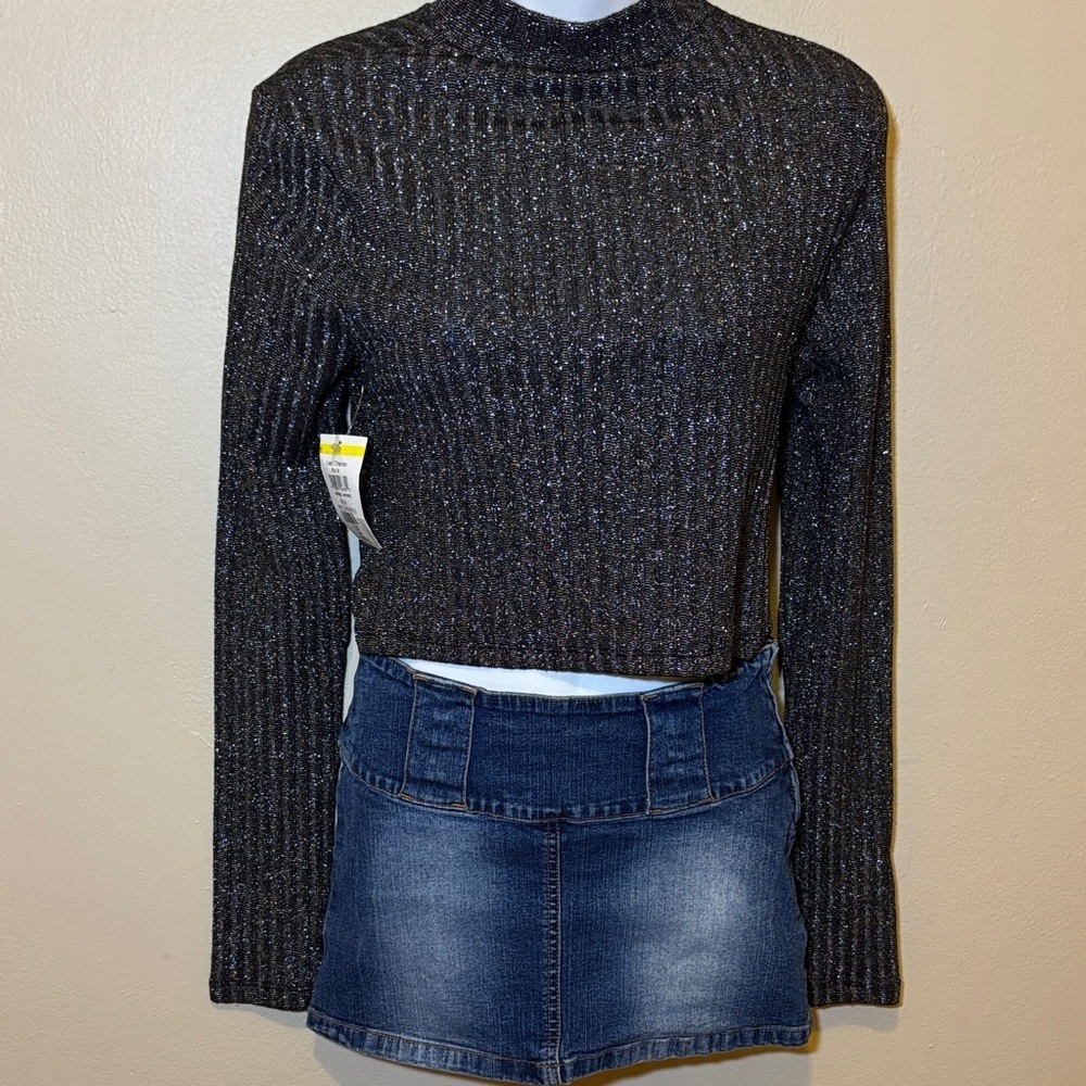 Elegant Black Ribbed Women's Blouse